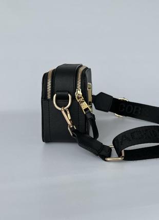 Marc jacobs snapshot black gold популярная трендовая сумочка марк джейкобс черная сумка золотой логотип 3