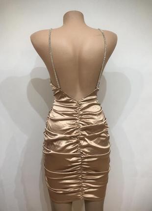Золота сукня з  в стилі oh polly стразами з камінцями атласна сатинова1 фото