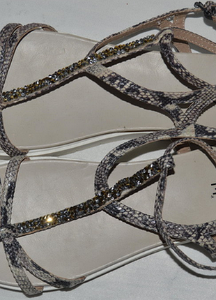 Босоножки cube