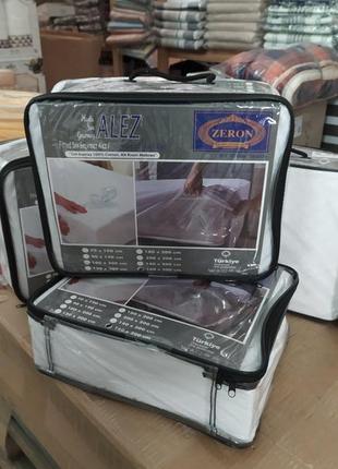 Якісний водозихисний/непромокаємий наматрасник чохол з резинками 160*200