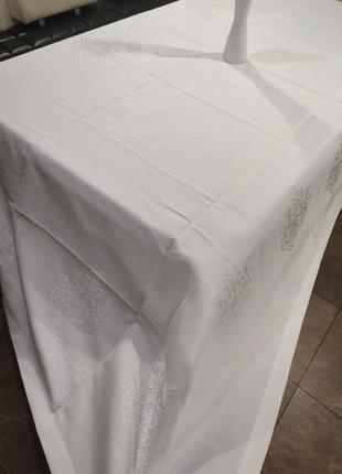 Якісна біла вишукана/нарядна скатертина/скатерть на великий стіл 160*2004 фото