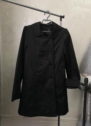 Классический черный двубортный тренч h&m