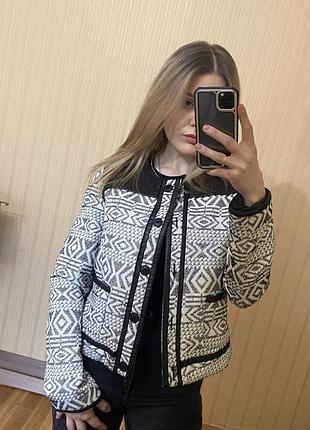 Жакет жіночий