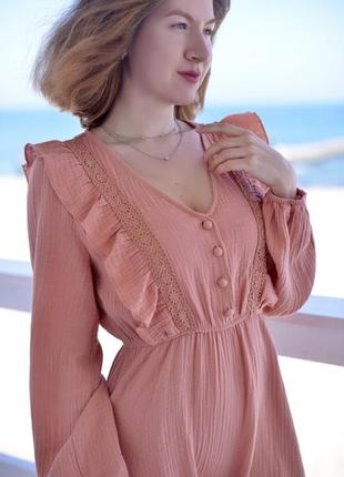 Розкішна сукня з бавовни з мереживними вставками
