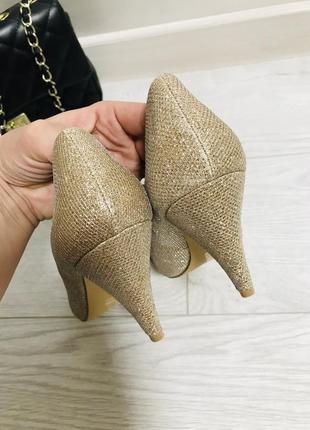 Новые женские золотистые туфли dorothy perkins 37 размер4 фото