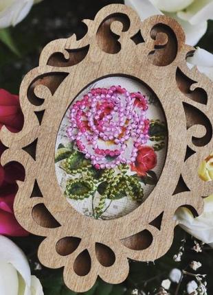 Панно, подвеска «роза», вышивка на полотне, дерево, декор хендмейд, ручная работа