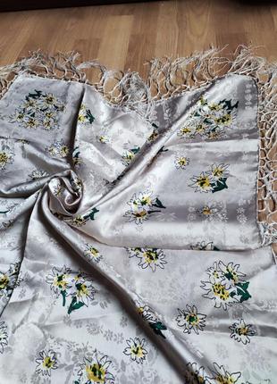 Шелковый платок с бахромой  эдельвейс.9 фото