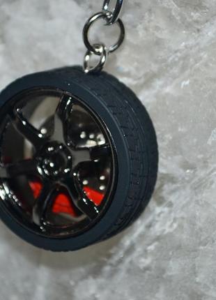 Брелок у вигляді колеса, колесо брелок для ключів , подарунок для автомобіліста5 фото