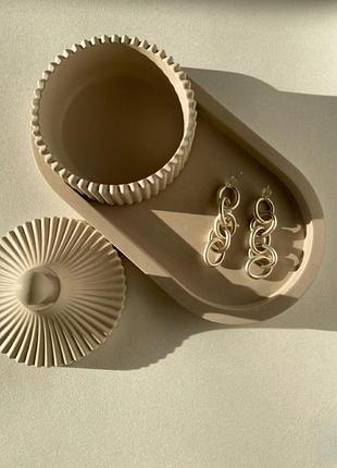 Шкатулка на подставке