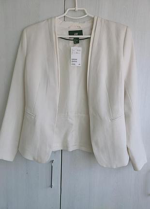 Новый пиджак h&m размер м.