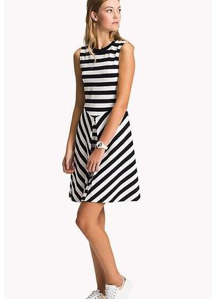 Платье в полоску tommy hilfiger размер м