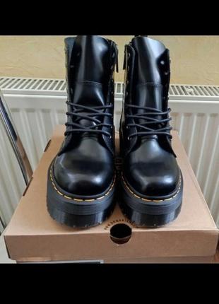 Ботинки черевики на платформі dr. martens jadon (polished smooth)4 фото