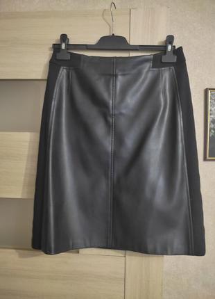 Спідницю з екошкіри