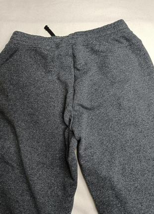 Брюки мужские для фитнеса с карманами на молниях темно-серые7 фото