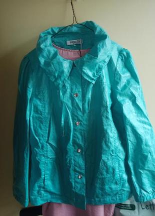 Куртка , пиджак бирюзового цвета эффектеым покрытием
