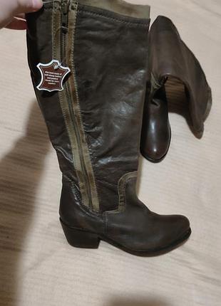 Чоботи жіночі стильні тренд козаки