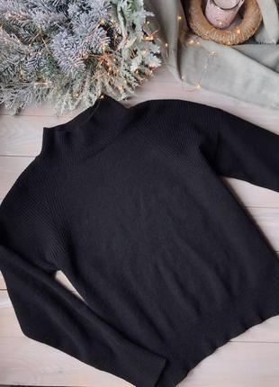Стильний чорний светер шерсть кашемір