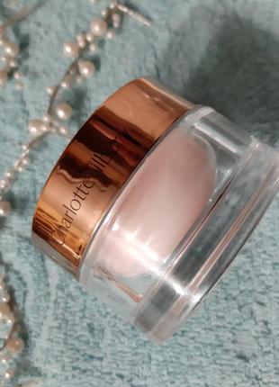 Charlotte tilbury multi miracle glow. 100ml.