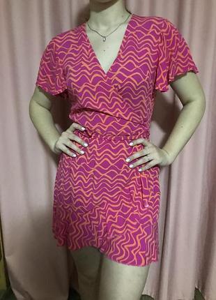 Сукня на запах