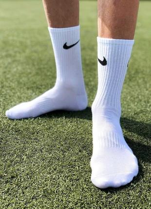 Шкарпетки високі білі nike original1 фото