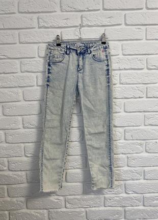 Джинси на дівчинку