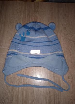 Демисезонная шапка reima