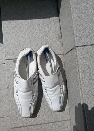 Стильные легкие туфли memphis 42 разм3 фото