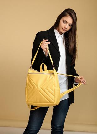 Женский рюкзак-сумка sambag trinity стропированный желтый7 фото