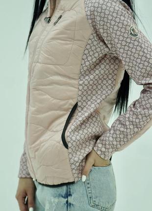 Куртка женская moncler 8458 pudra m2 фото