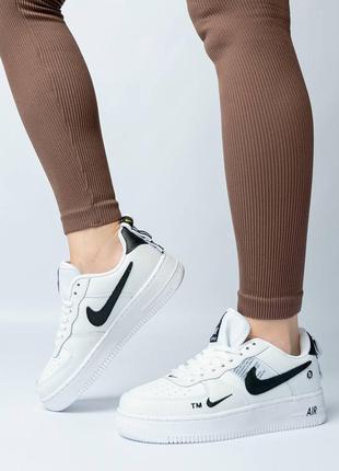 Женские кроссовки Official Photos of the Nike Air More Uptempo Animal 07 lv8 utility white black