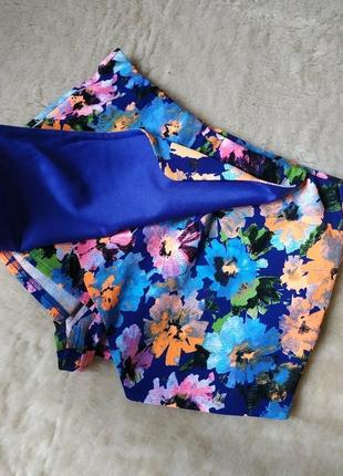 Яркие цветочные скорты (шорты) от new look2 фото