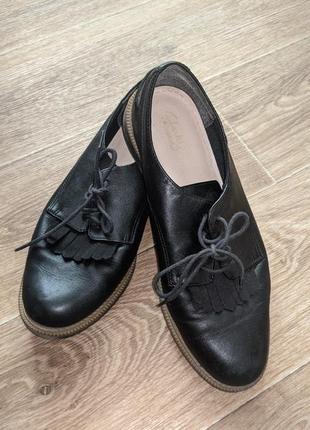 Женские оксфорды clarks