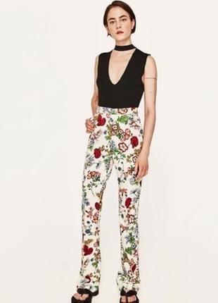 Стильные брюки в цветочный принт zara., высокая посадка1 фото