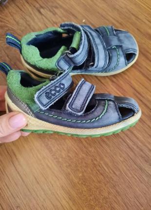 Шкіряні босоніжки ecco хлопчику