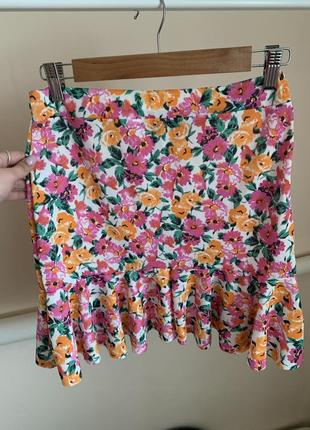 Мини юбка в цветочный принт. 2