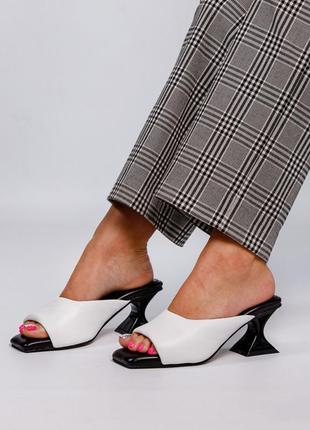 Sale. шикарные босоножки шлёпки. босоніжки