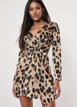 Платье на запах в леопардовый принт с длинным рукавом м1 фото