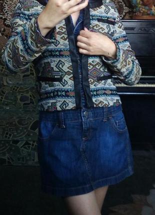 Блейзер/пиджак с окантовкой под кожу1 фото
