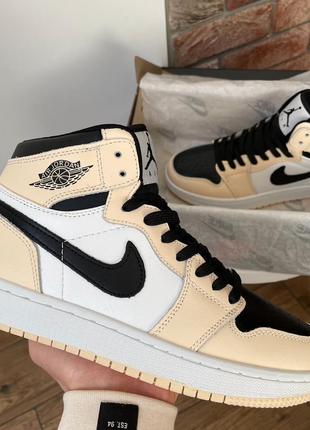 Женские высокие кожаные кроссовки nike air jordan retro1 black beige#найк1 фото