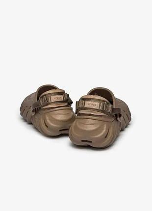 Кроксы оригинал шлепки сабо коричневые crocs echo clog khaki4 фото