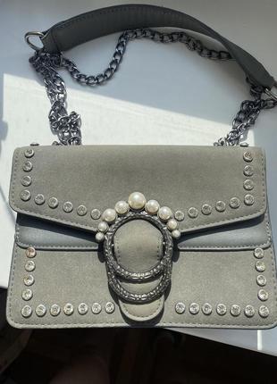 Сумка с ремешком