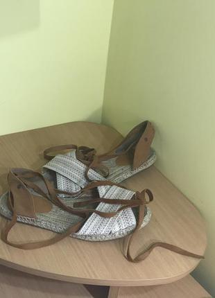 Прикольные летние сандалии