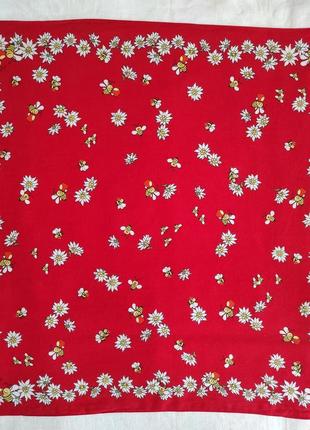 Красный хлопковый платочек бандана пчелки и эдельвейсы2 фото