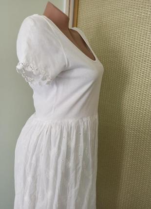 Классное летнее платье с открытой спинкой / прошва / батист с вышивкой4 фото