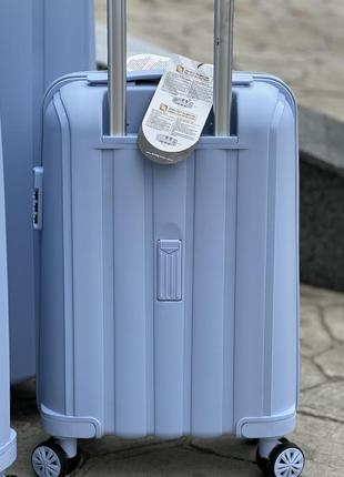 Качественный чемодан из полипропилен,модель 305,прорезиненный,надежная,колеса 360,кодовый замок,туреченя7 фото