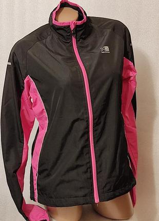 Спортивная кофта,ветровка