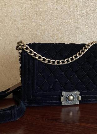 Сумка чорна зі штучної замші