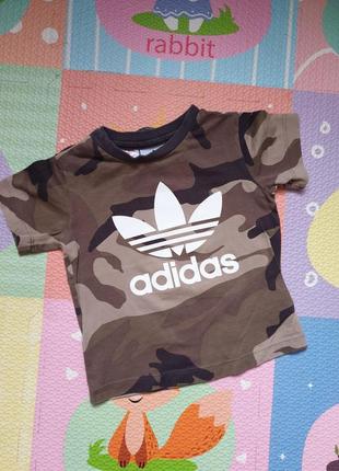 Футболка adidas