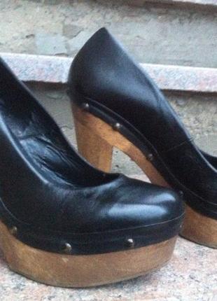 Крутые черные туфли bershka1 фото