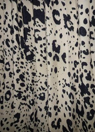 Шиффионовая легкая юбка в леопардовый принт5 фото